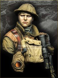 Young Miniatures BRITISH LEWIS GUNNER WWI