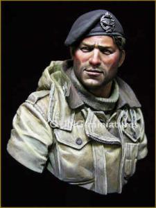 Young Miniatures British Tank Crew WWII