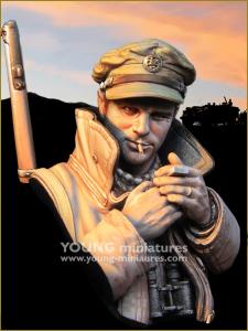 Young Miniatures BRITISH LRDG 1942 WANDERERS OF THE SUNSET