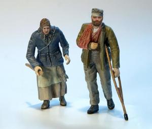 Plus Model 1/35 Disable man and granny