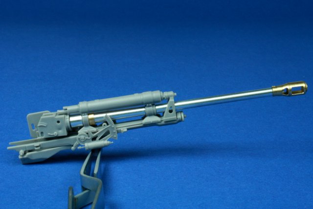 RB Model 76.2mm ZiS-3 L/51.6 SPG SU-76, 76mm gun M1942
