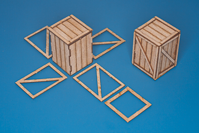 RB Model Natural wood box