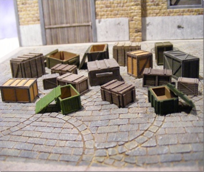 Reality in Scale Crates & Boxes Superset - 4 open, 11 closed and accessories - 24 resin pcs.