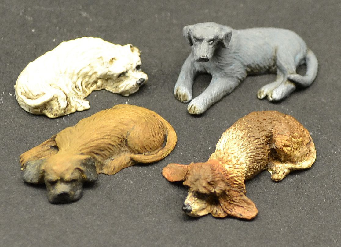 Reality in Scale Lazy Dogs - 4 resin dogs